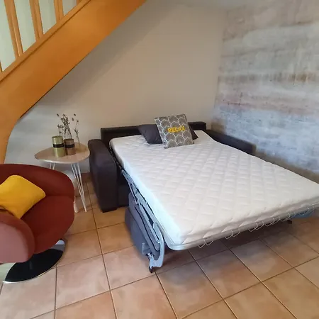 Du Milieu - 8 Personnes En Pleine Campagne Et Riviere By Primo * La Forêt-sur-Sèvre