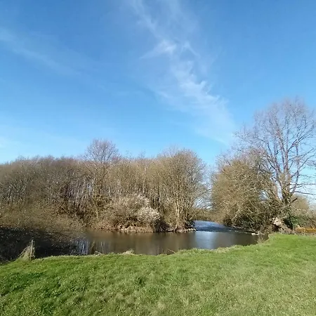 Campagne Nature Riviere Le Du Milieu * La Foret-sur-Sevre