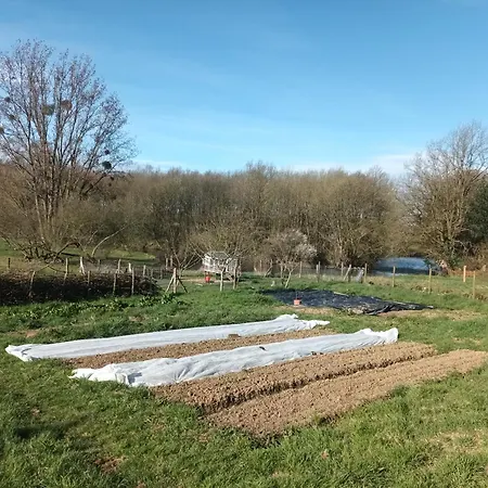 Du Milieu - 8 Personnes En Pleine Campagne Et Riviere By Primo 別荘 *