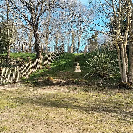 Holiday home Campagne Nature Riviere Le Du Milieu *