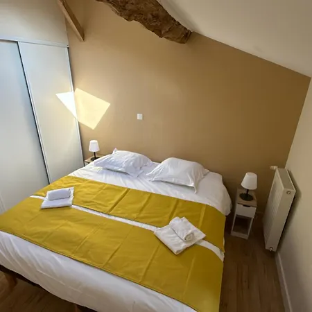 Du Milieu - 8 Personnes En Pleine Campagne Et Riviere By Primo 別荘