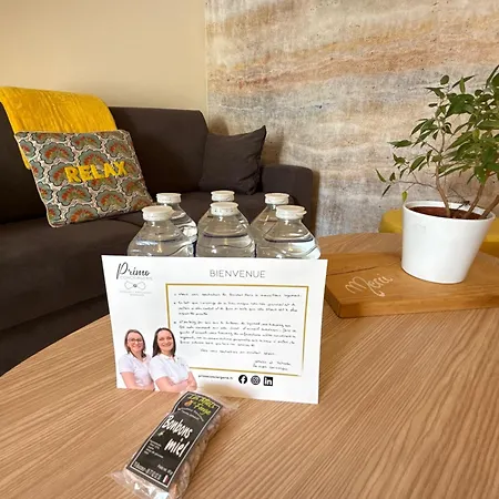 Du Milieu - 8 Personnes En Pleine Campagne Et Riviere By Primo 別荘 *