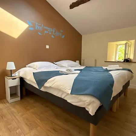 Du Milieu - 8 Personnes En Pleine Campagne Et Riviere By Primo 別荘