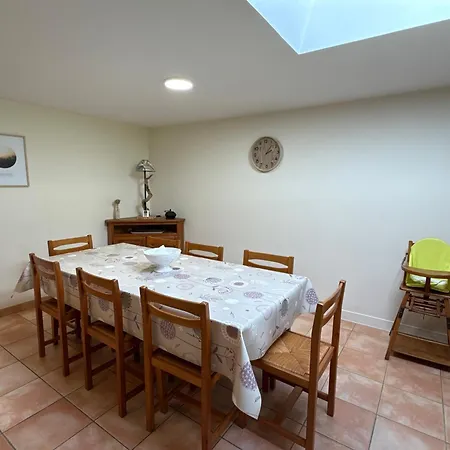 Du Milieu - 8 Personnes En Pleine Campagne Et Riviere By Primo 別荘